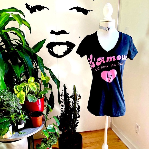 Lucky 7 Tops - LUCKY 7 T-shirt 🇨🇦